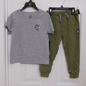NWT 2pc Volcom Gray Skull Skateboard Shirt & Olive Joggers Set sz 4t
